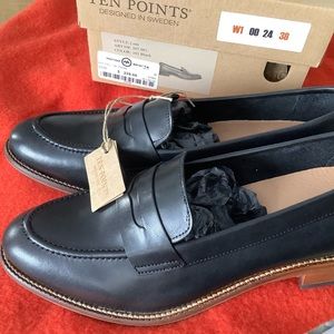 BNWT Ten Points Leather loafers, size 38, Black, unworn, condition 10/10